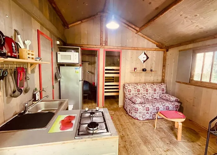 Sur Pilotis Avec Terrasse Au Calme - Api-1-52-1502 Campsite *