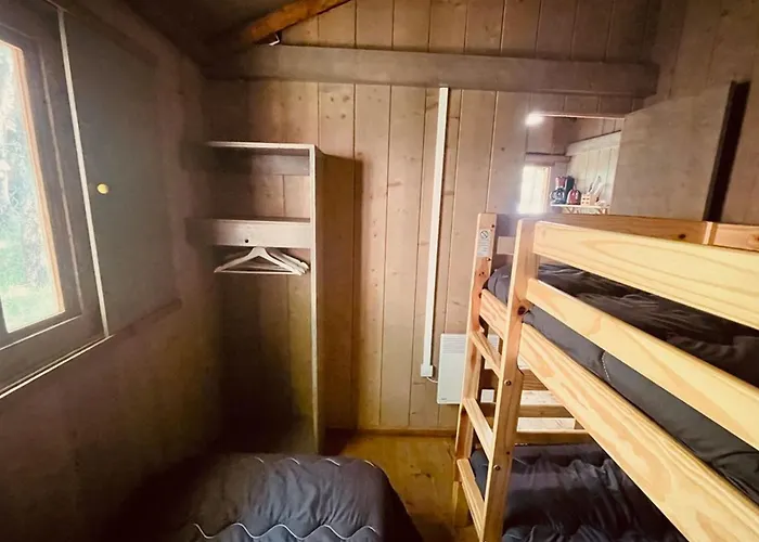 Sur Pilotis Avec Terrasse Au Calme - Api-1-52-1502 Campsite *