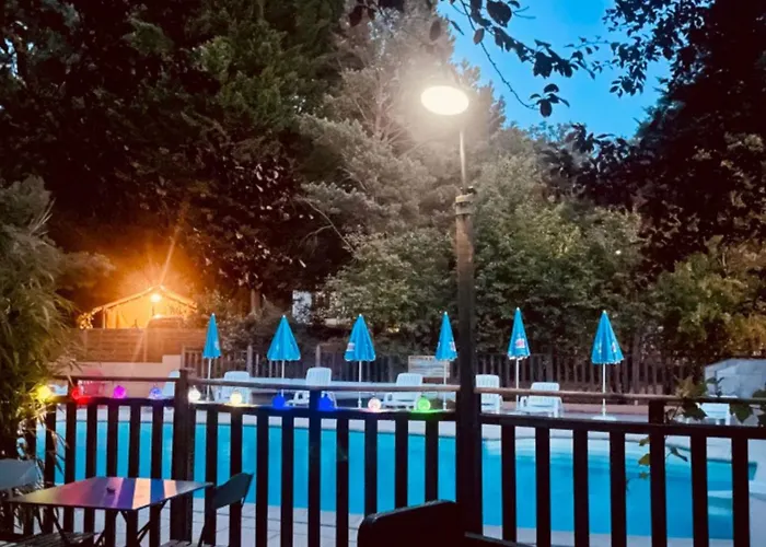 Sur Pilotis Avec Terrasse Au Calme - Api-1-52-1502 Campsite