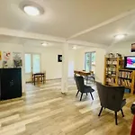 Sur Pilotis Avec Terrasse Au Calme - Api-1-52-1502 Camon (Languedoc-Roussillon)