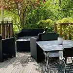 Sur Pilotis Avec Terrasse Au Calme - Api-1-52-1502 * Camon (Languedoc-Roussillon)