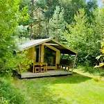 Kemping Sur Pilotis Avec Terrasse Au Calme - Api-1-52-1502