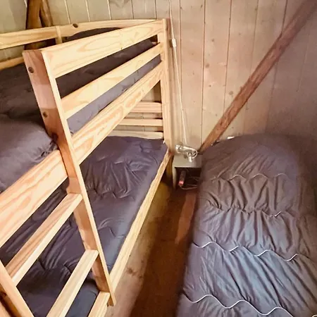 Sur Pilotis Avec Terrasse Au Calme - Api-1-52-1502