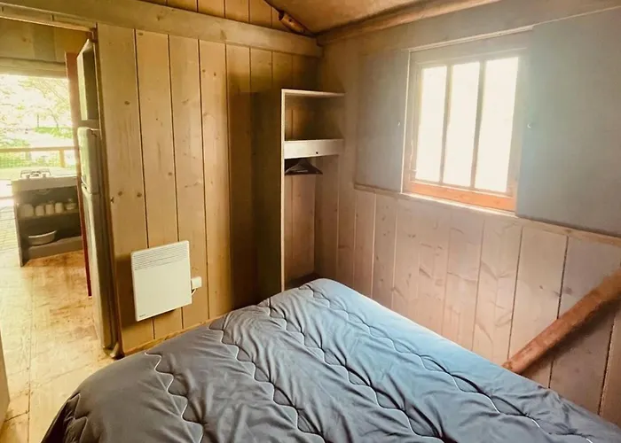 キャンプ場 Sur Pilotis Avec Terrasse Au Calme - Api-1-52-1502 *